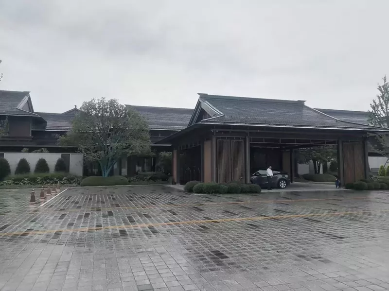 Greentown Guixiang Garden біріктірілген бассейндегі ылғалдандыратын жылу сорғысын орнату және іске қосу жобасы аяқталды